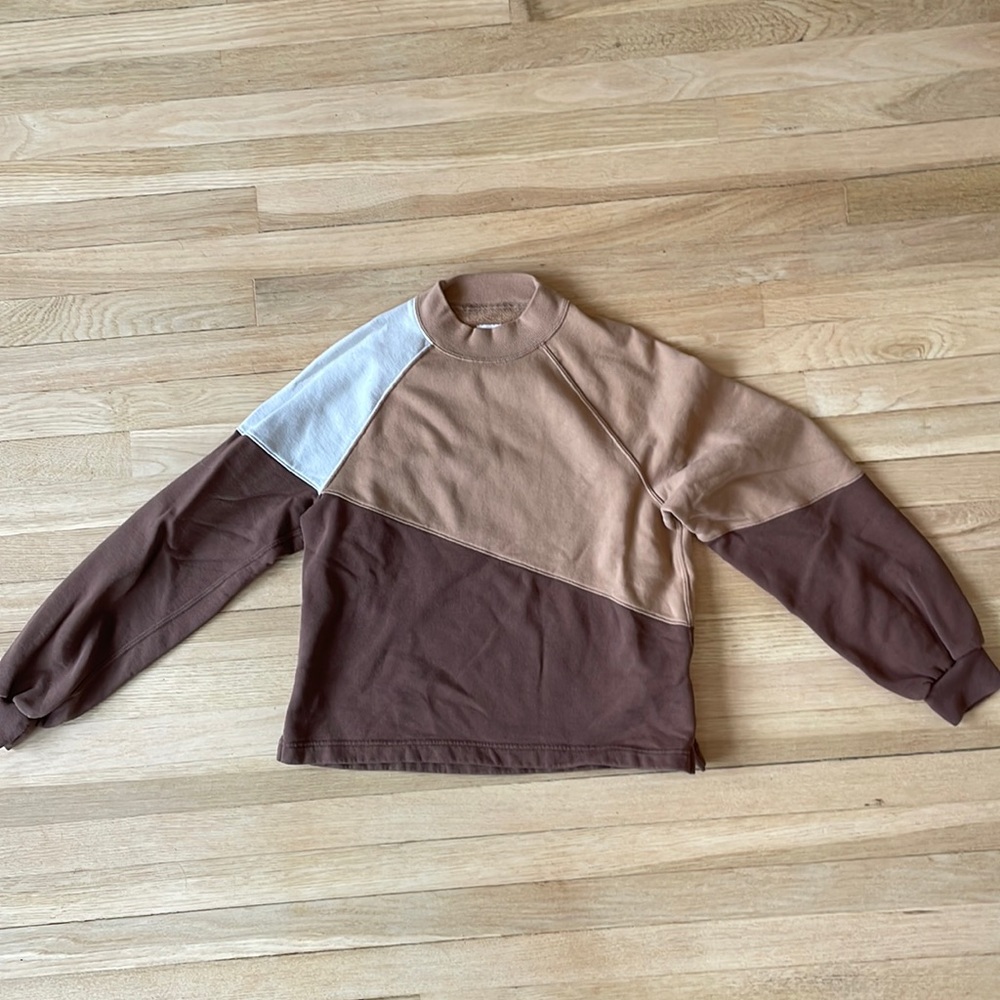Abercrombie sweatshirt